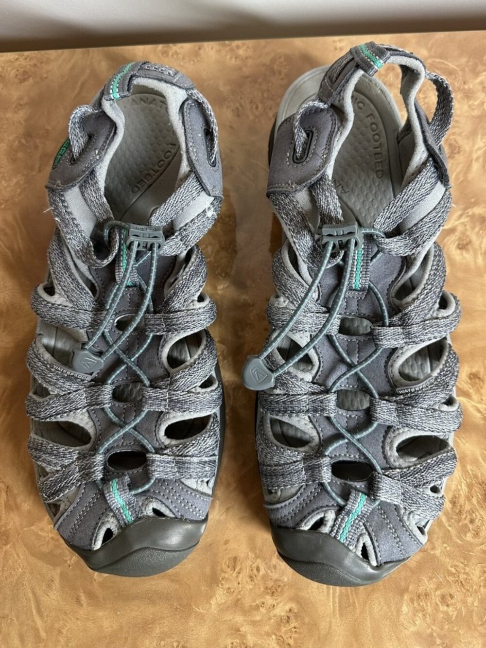 KEEN Whisper Sandals Women's 11 Gray Peacock Green Waterproof Hiking Water